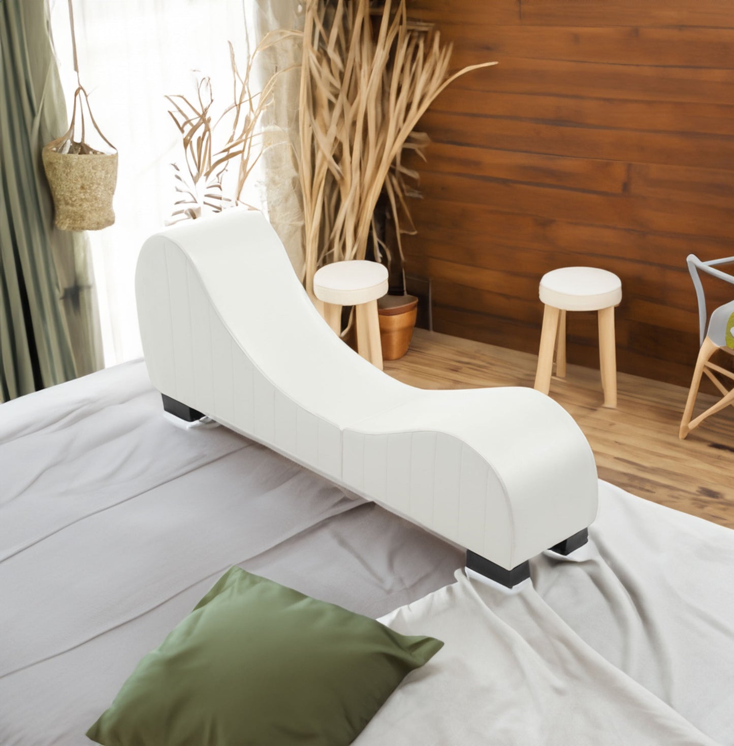 Modern Yoga Chaise Lounge – Curved Faux Leather Accent Chair in White