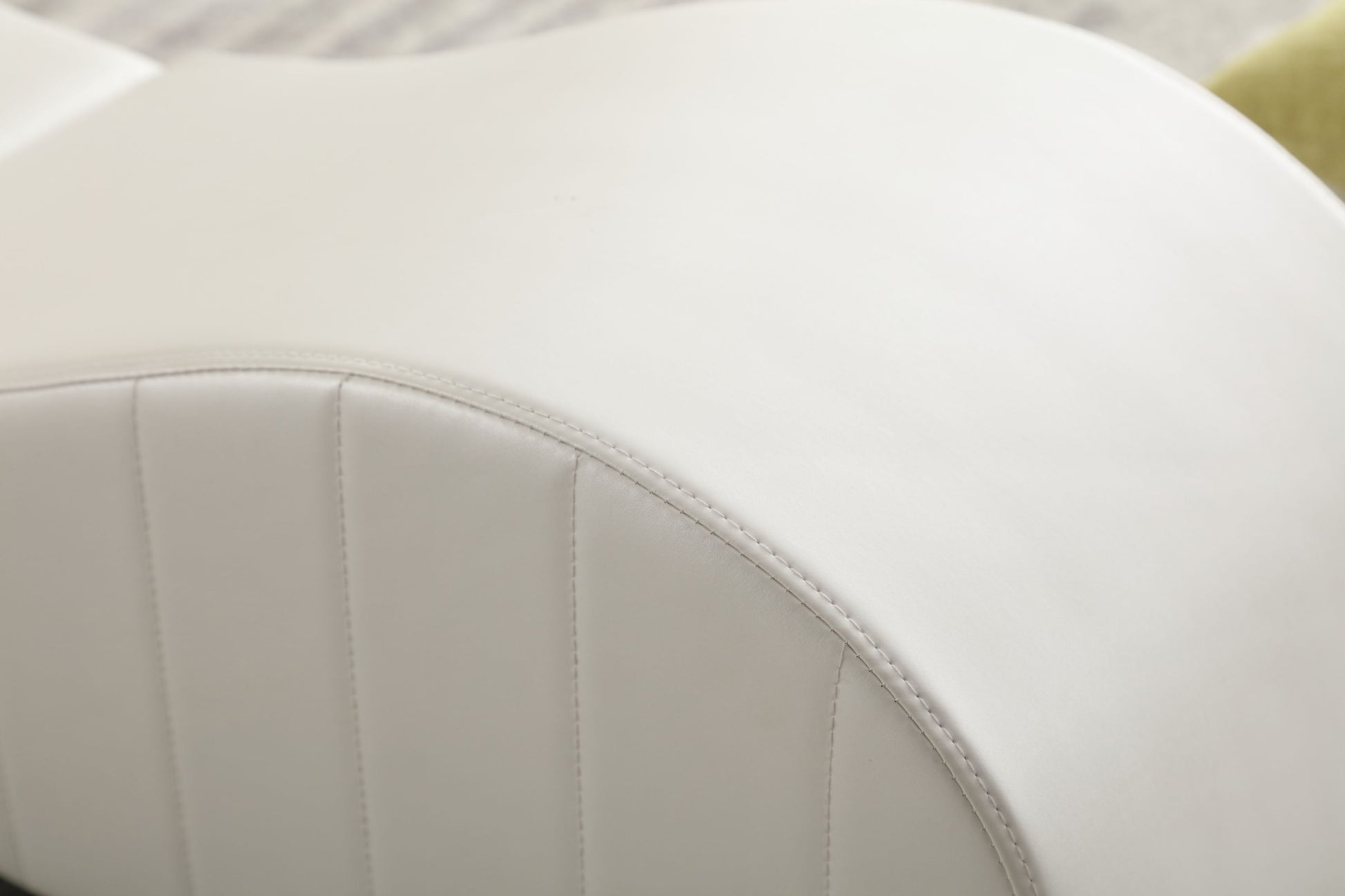 Modern Yoga Chaise Lounge – Curved Faux Leather Accent Chair in White