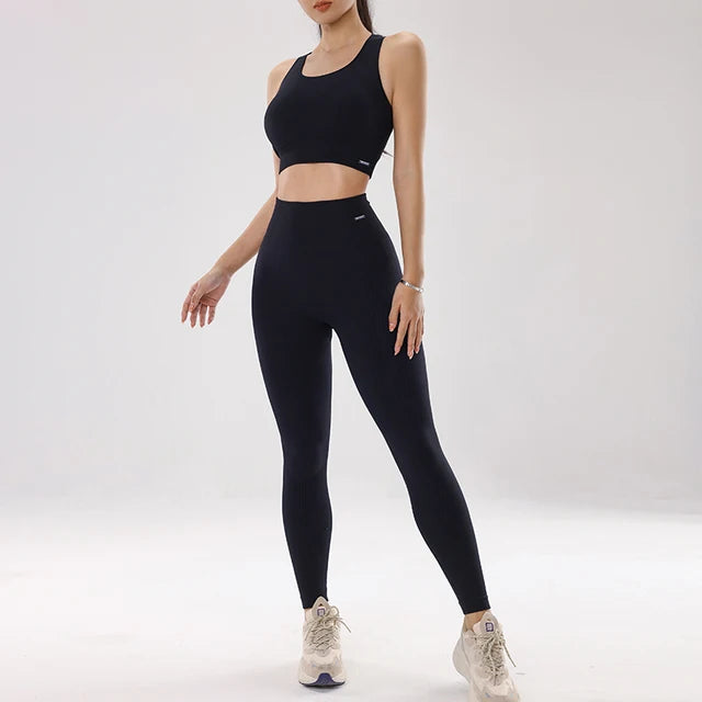 Peach Hip Fitness Set with Bra & Leggings