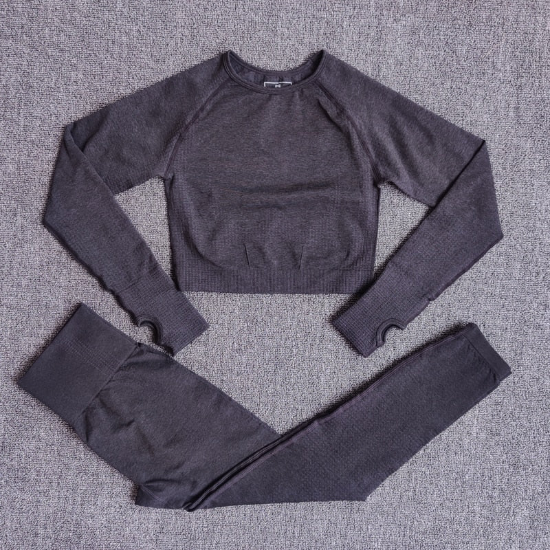 Seamless Yoga Set with Crop Top & Leggings