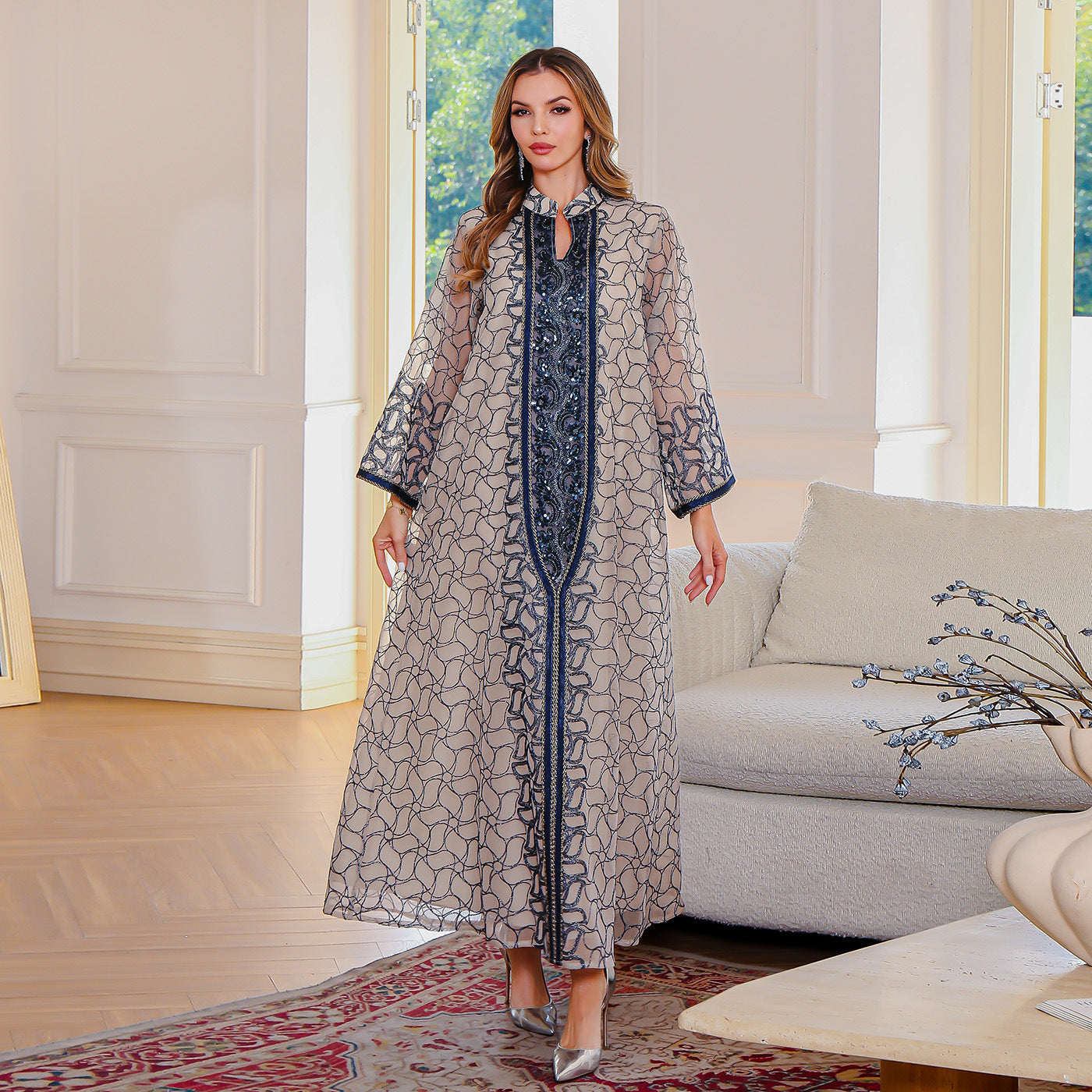 Elegant Long Sleeve Dubai Abaya with Embroidery for Middle Eastern Muslim Women - Classyfashion24.com