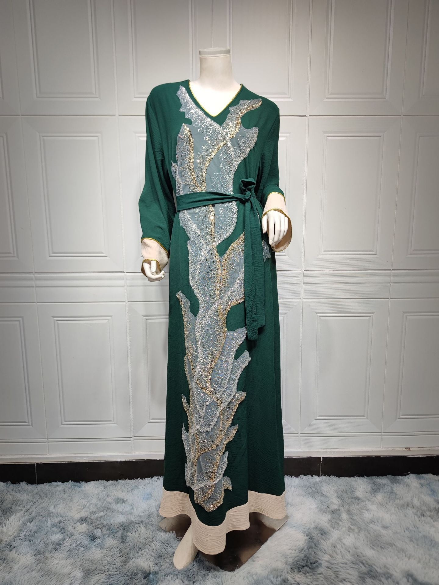 Muslim robes embroidered with beads fashionable abaya Middle Eastern women's clothing Arab clothing - Classyfashion24.com