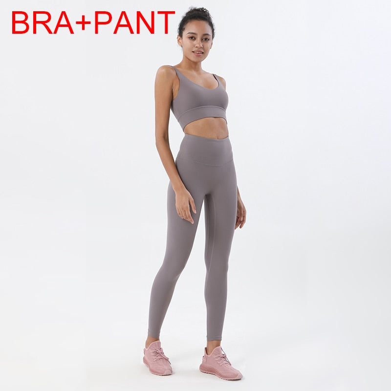 SOISOU 2-Piece Yoga Set with Crop Top & Leggings